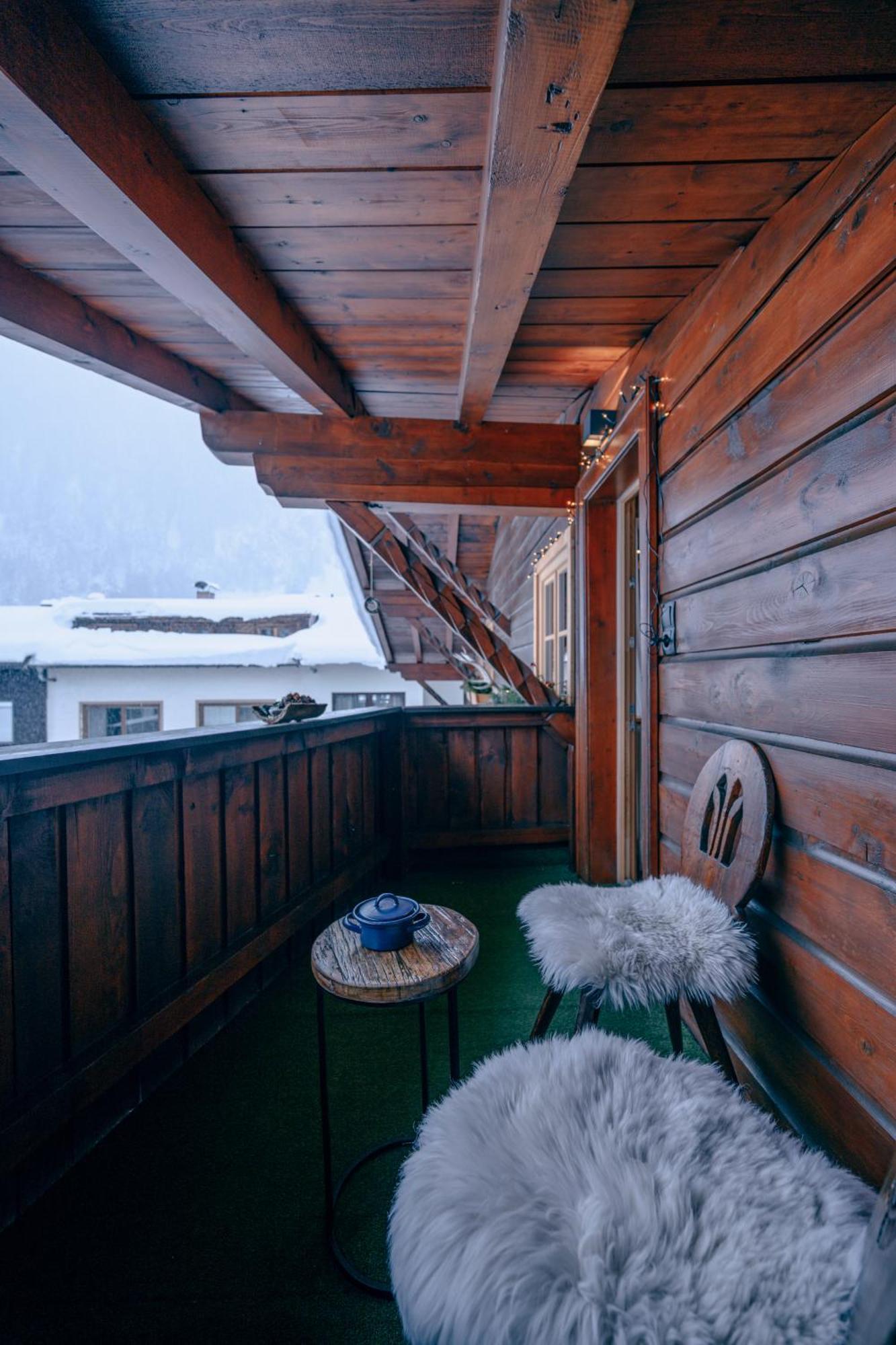 Haus Richard Falch - Inklusive Kostenloser Premium-Sommerkarte Sankt Anton am Arlberg Esterno foto