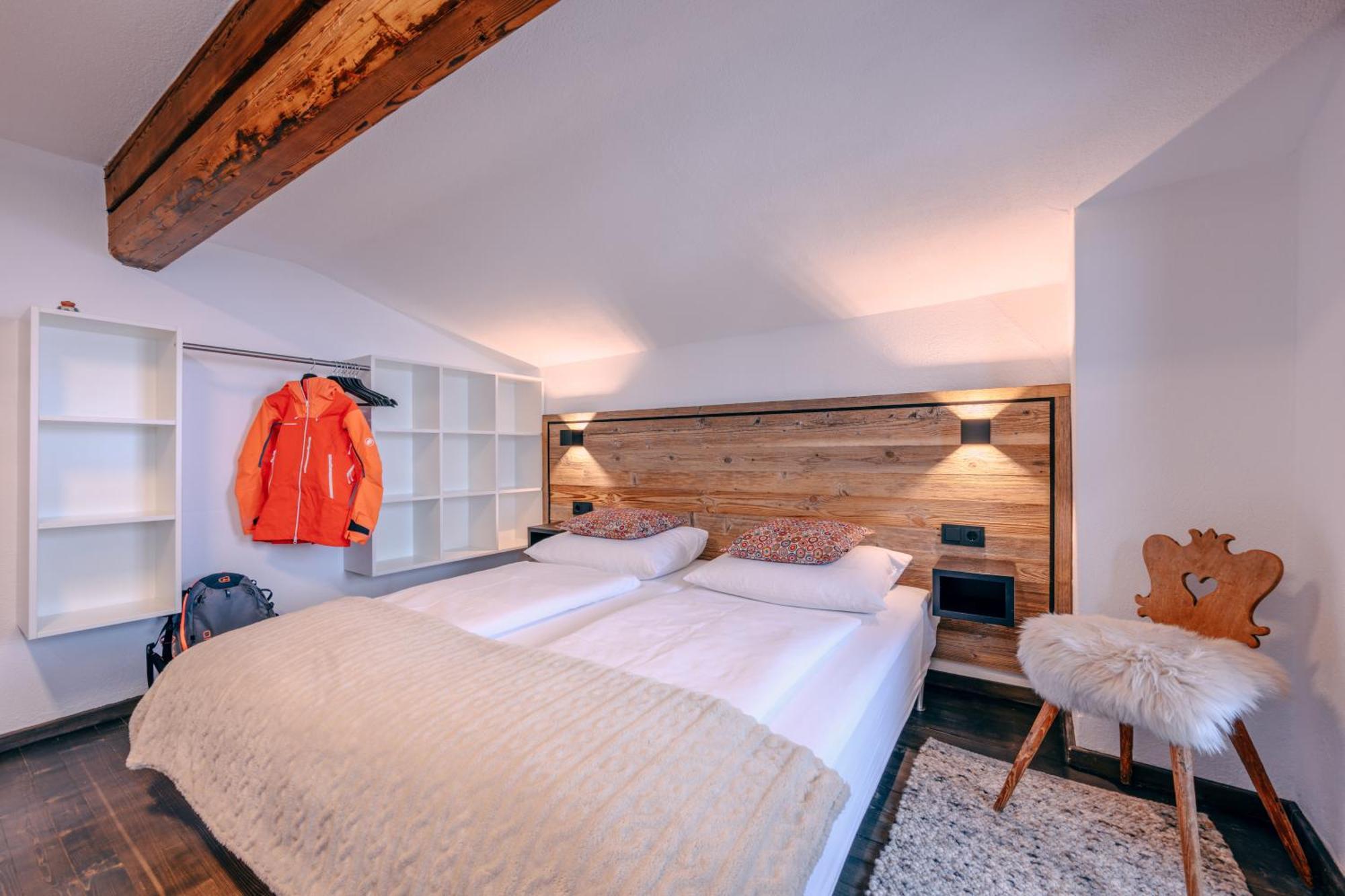 Haus Richard Falch - Inklusive Kostenloser Premium-Sommerkarte Sankt Anton am Arlberg Esterno foto